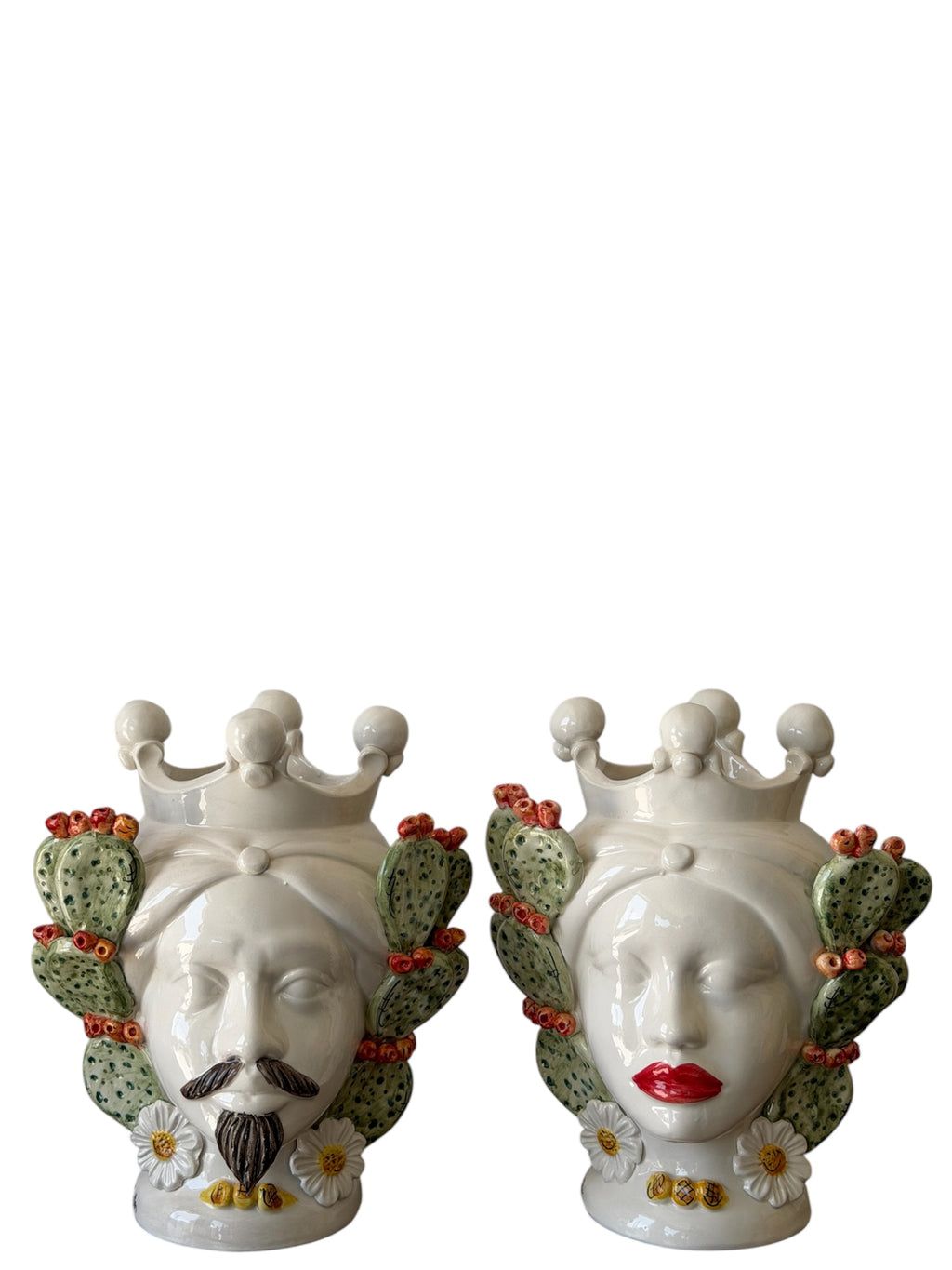 Teste di Moro Essenza Siciliana in ceramica artigianale dipinta a mano, decoro fichi d'India e margherite