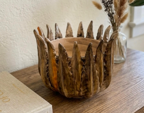Agave in ceramica color bronzo in ambiente – complemento d'arredo siciliano Ceramiche Ro&Mar