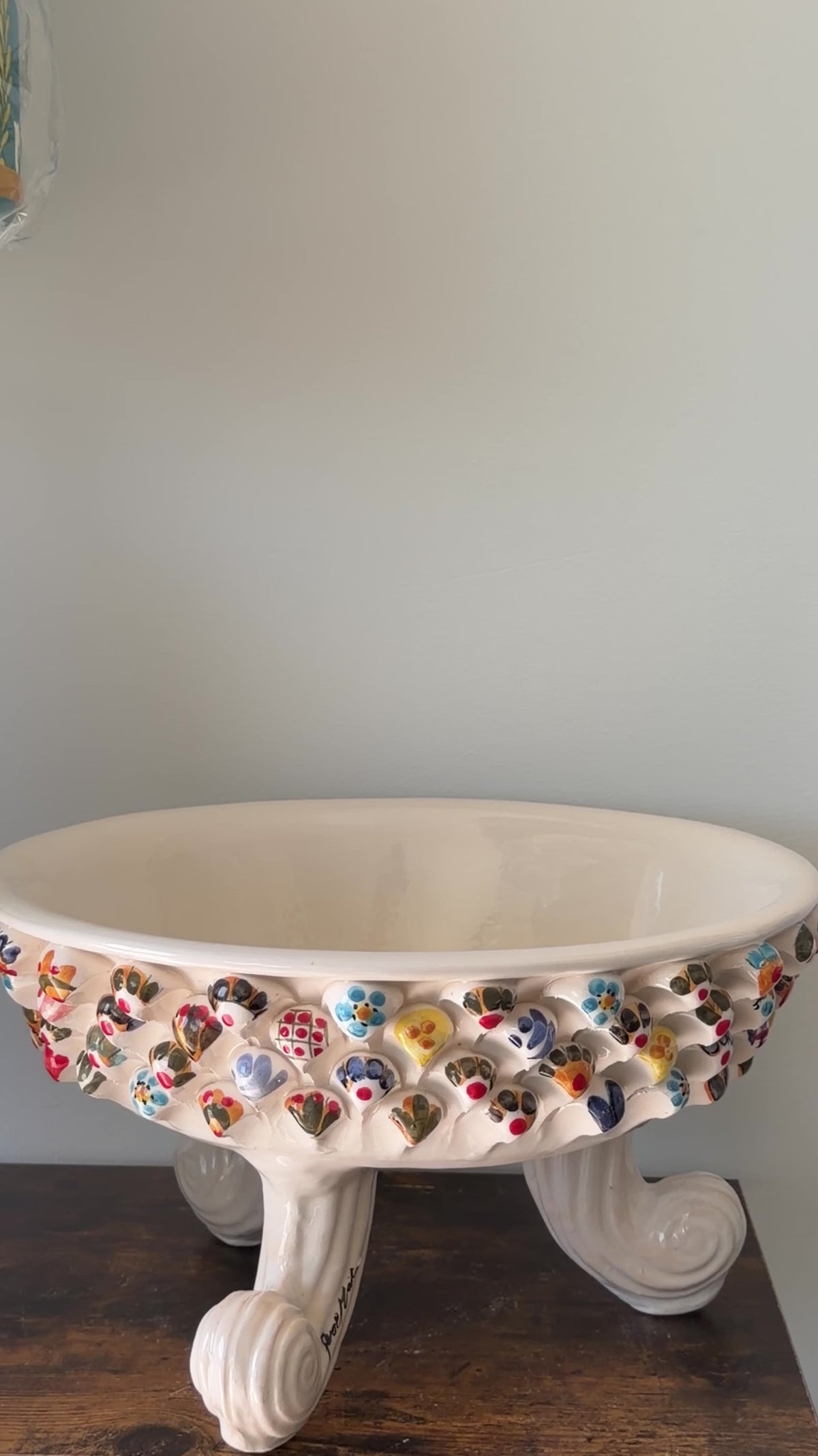 Centrotavola tripode Murry in ceramica – H 18 cm